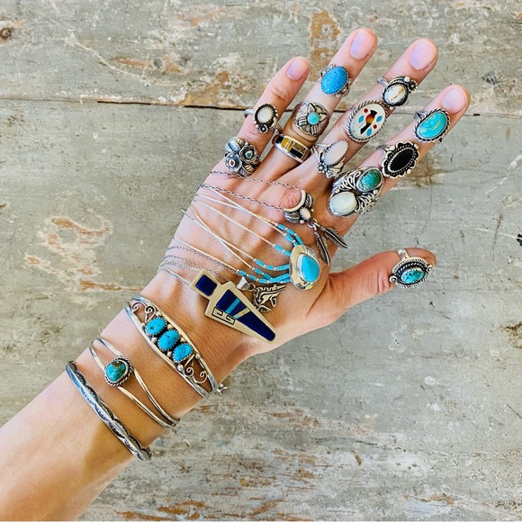 ♥️ Navajo ♥️ Vintage Perry Sterling Silver & Turquoise Earrings - Picture 8 of 8
